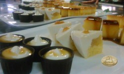 Surtido de postres caseros